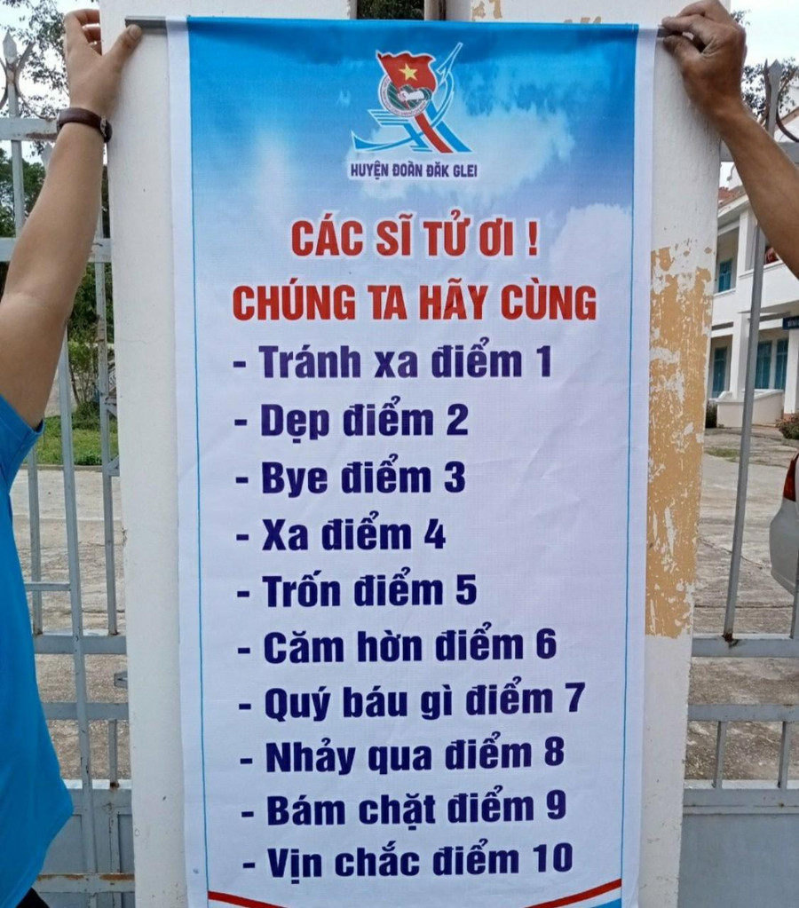 Huyện đoàn Đăk Glei dành những lời chúc tốt đẹp cho thí sinh. Huyện đoàn Đăk Glei dành những lời chúc tốt đẹp cho thí sinh.