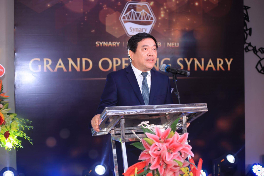 GS.TS. Trần Thọ Đạt, Hiệu trưởng Trường Đại học Kinh tế Quốc dân đánh giá rất cao sự ra đời của Synary Smart Hub