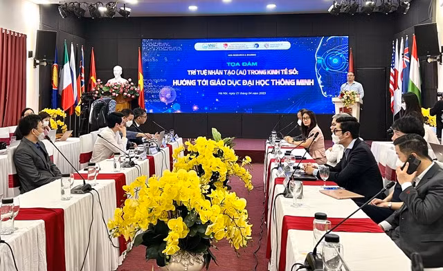 Toàn cảnh Tọa đàm.