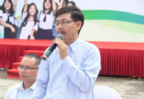 PGS.TS Trần Văn Tớp: Chủ tịch Hội đồng trường phải tham gia quản lý cấp Ban Giám hiệu ít nhất 1 nhiệm kỳ trở lên và (không phải là hoặc) được đào tạo về quản trị đại học. PGS.TS Trần Văn Tớp: Chủ tịch Hội đồng trường phải tham gia quản lý cấp Ban Giám hiệu ít nhất 1 nhiệm kỳ trở lên và (không phải là hoặc) được đào tạo về quản trị đại học.