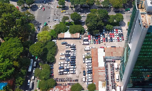 Khu đất số 8-12 đường Lê Duẩn, quận 1, TP. Hồ Chí Minh. Ảnh: TTXVN.