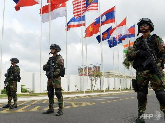 ASEAN tìm cách hàn gắn vết nứt tranh chấp lãnh thổ