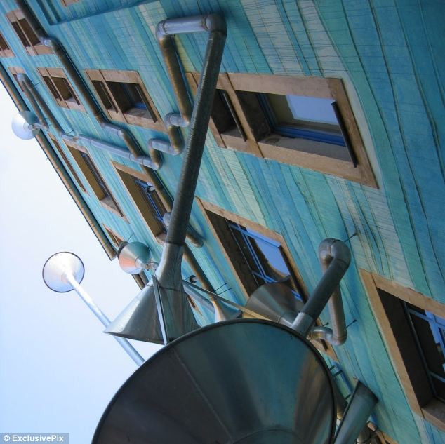 Tới thăm ngôi nhà biết hát ảnh 3