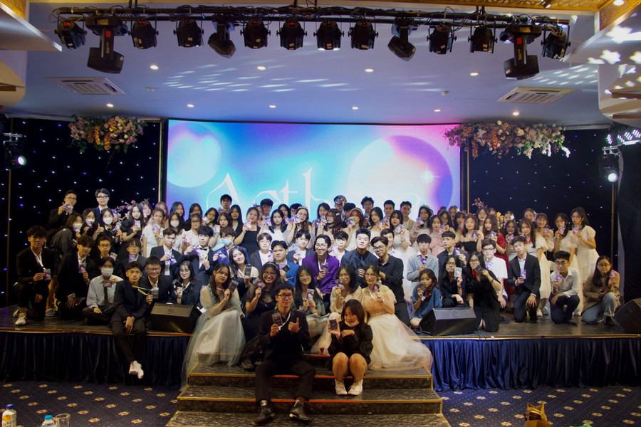 Với toàn bộ số tiền lợi nhuận thu được được sử dụng với mục đích từ thiện, Tổ chức chiếu phim từ thiện Movies for Relief - BTC Red Carpet mong muốn được giúp đỡ những mảnh đời còn khó khăn, bất hạnh trong cuộc sống, từ đó lan tỏa, thắp lên tình yêu thương đến với xã hội, cộng đồng.