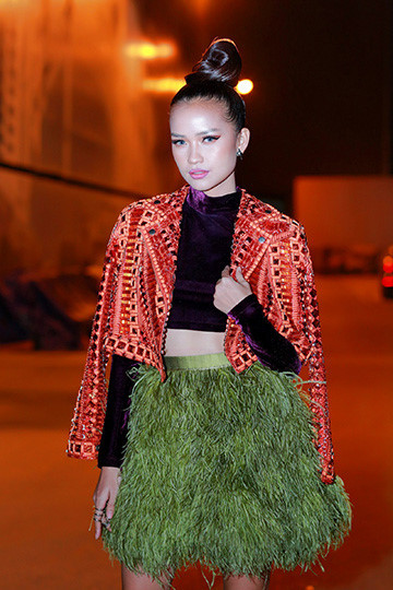 Phí Phương Anh đọ dáng bên Quán quân Next Top Ngọc Châu - Ảnh 4 Phi Phuong Anh do dang ben Quan quan Next Top Ngoc Chau - Anh 4
