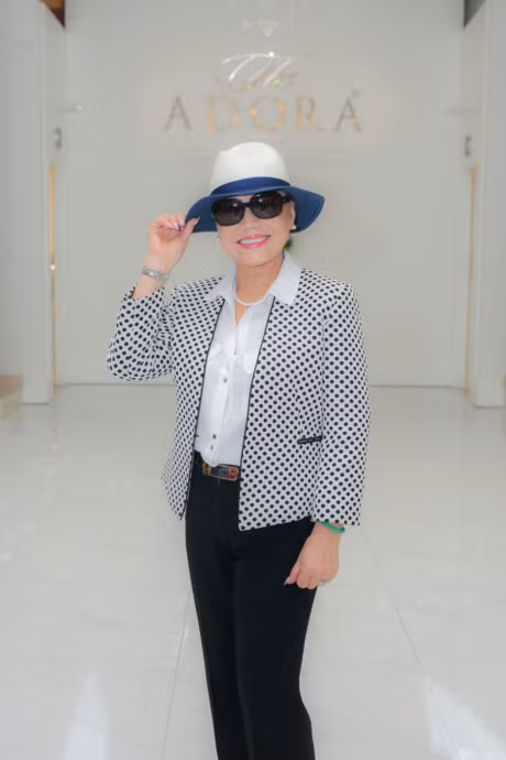 Danh ca Thanh Tuyen lan dau hat cung em gai Son Tuyen - Anh 2