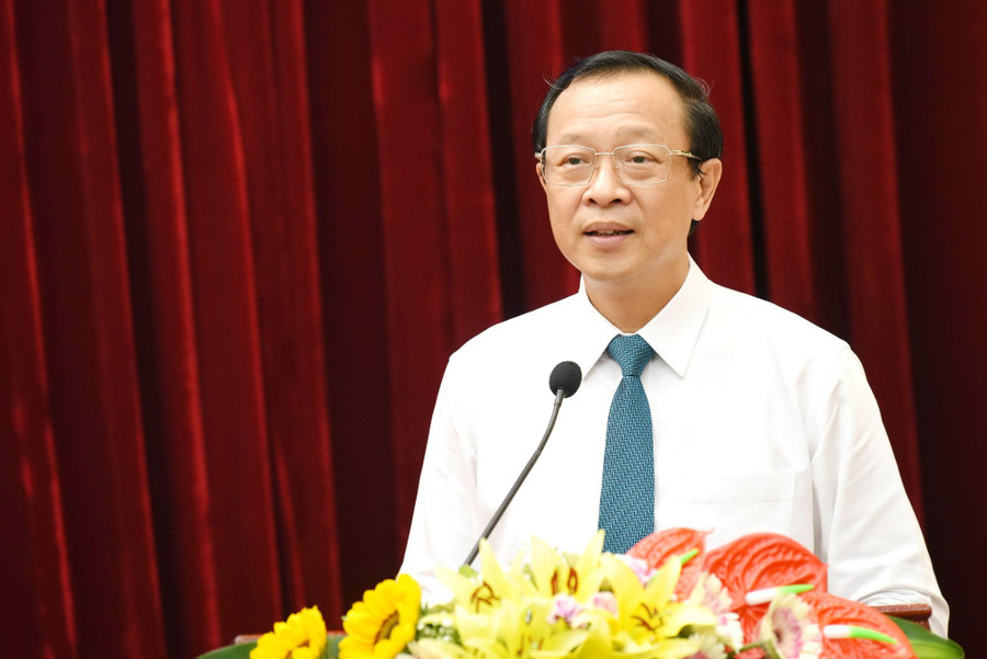 Thứ trưởng Bộ GD&ĐT Phạm Ngọc Thưởng phát biểu tại buổi lễ. Thứ trưởng Bộ GD&ĐT Phạm Ngọc Thưởng phát biểu tại buổi lễ.