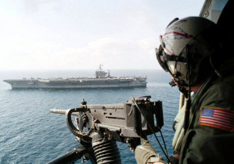 Tàu sân bay USS Carl Vinson có sức mạnh khủng khiếp cỡ nào? - Ảnh 2 Tau san bay USS Carl Vinson co suc manh khung khiep co nao? - Anh 2