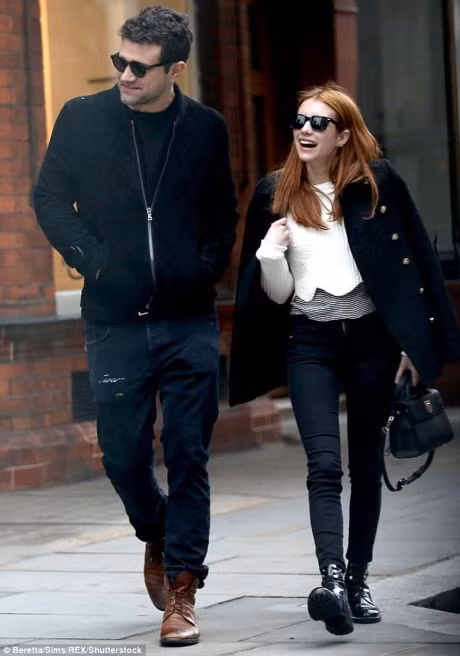 Chuyen tinh ky la nhat Hollywood: Danh nhau den chay mau mui van khong the roi xa! - Anh 9