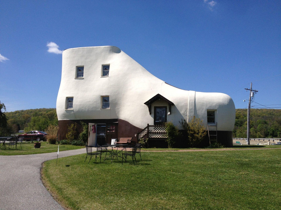 Haines Shoe House là một ngôi nhà 5 tầng. Ảnh: Pinterest. Haines Shoe House là một ngôi nhà 5 tầng. Ảnh: Pinterest.