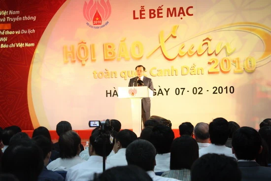 Bế mạc Hội báo Xuân Canh Dần 2010