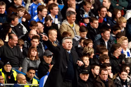 HLV Carlo Ancelotti đã từ chối đổ lỗi trận thua này là do những sai lầm trong phòng ngự của John Terry