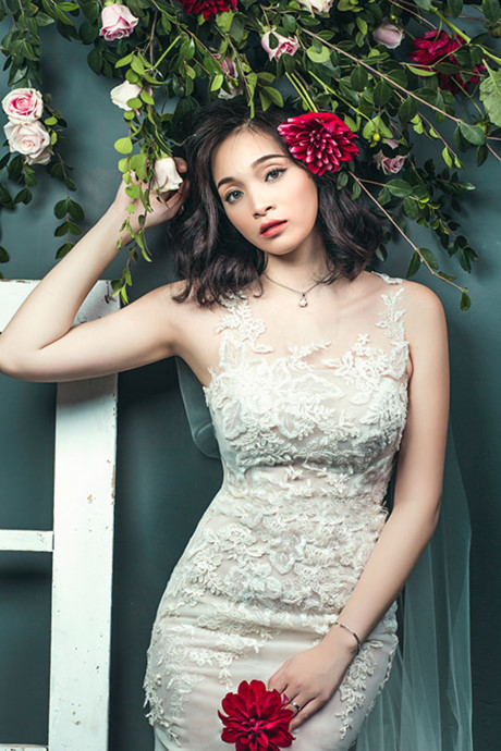 Hotgirl Ngọc Mon hạnh phúc viên mãn bên chồng kém tuổi - Ảnh 6 Hotgirl Ngoc Mon hanh phuc vien man ben chong kem tuoi - Anh 6