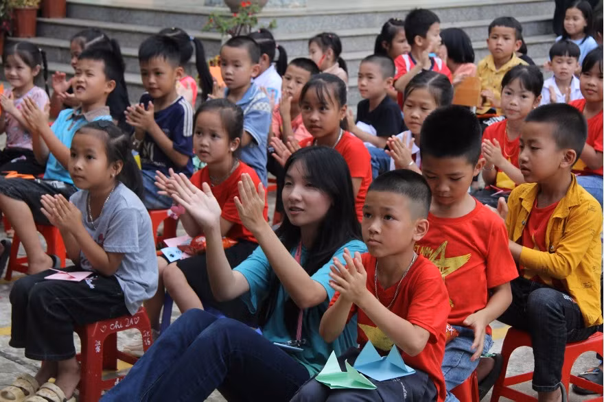 Tiếp nối sự thành công của Gen 1, FIEUNO là sự trở lại lần thứ hai của sự kiện quyên góp kết hợp thiện nguyện thường niên của Câu lạc bộ BOOKERY OF CNH. Sự kiện bao gồm hai chặng, chặng một là “Quyên góp”, chặng hai là “Từ thiện”.