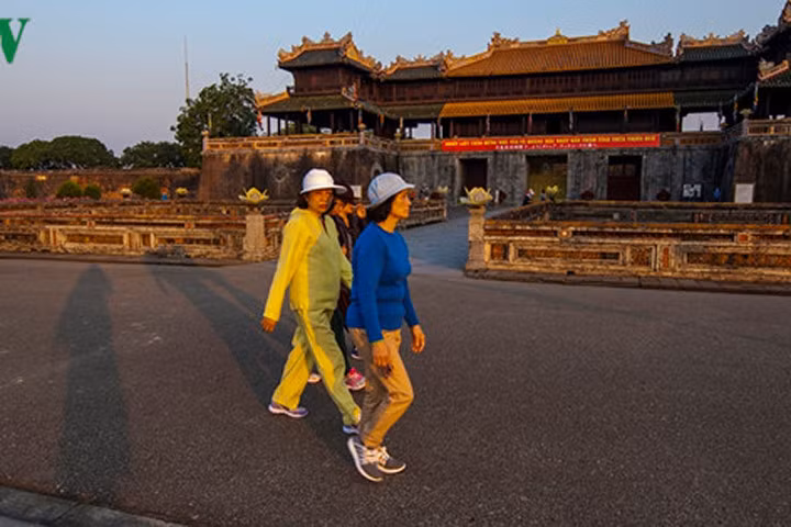 Khoảnh khắc sớm mai ở cố đô Huế