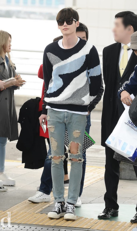 Gu thời trang sân bay ấn tượng nhất của mỹ nam Hàn - Ảnh 22 Gu thoi trang san bay an tuong nhat cua my nam Han - Anh 22