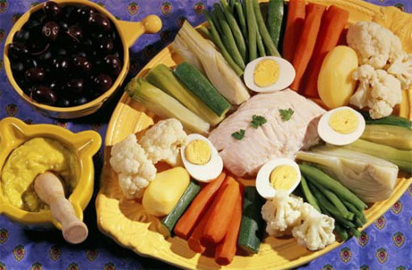 6 sai lầm khi ăn dặm khiến bé sụt cân, mãi không lớn mẹ cần tránh - Ảnh 2 6 sai lam khi an dam khien be sut can, mai khong lon me can tranh - Anh 2