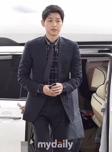 Gu thoi trang san bay an tuong nhat cua my nam Han - Anh 9