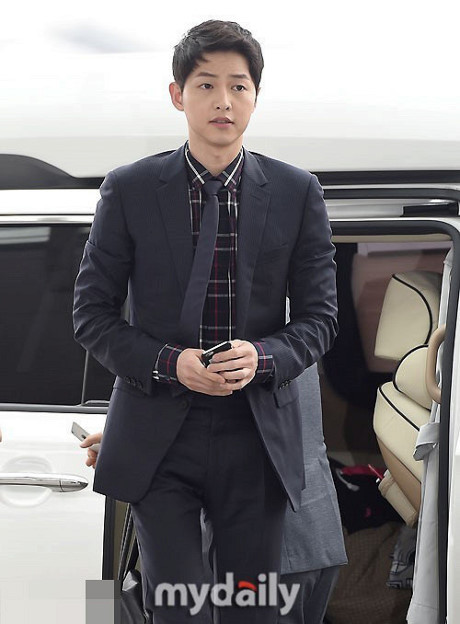 Gu thời trang sân bay ấn tượng nhất của mỹ nam Hàn - Ảnh 9 Gu thoi trang san bay an tuong nhat cua my nam Han - Anh 9