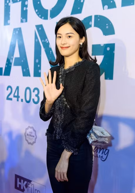 Vbiz 23/3: Ha Vi ngay cang 