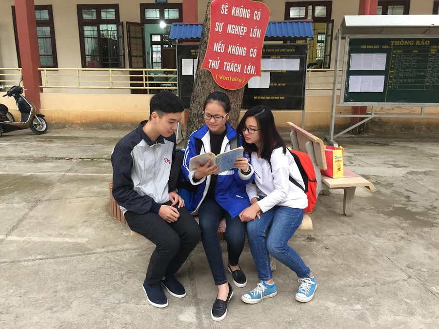 Trường THPT Đồng Bành (Lạng Sơn) trao đổi kiến thức môn Giáo dục công dân