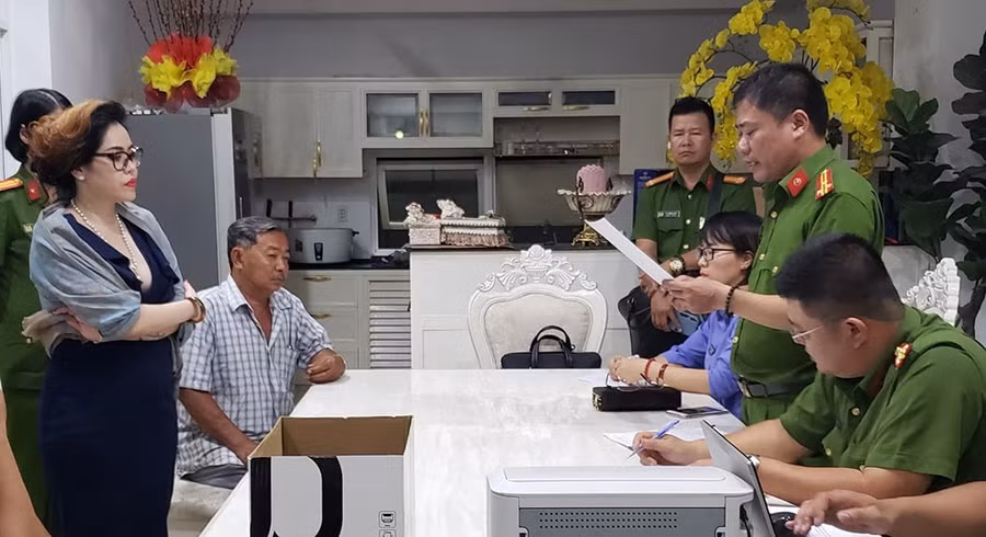 Phạm Thị Tuyết Nhung, Giám đốc Công ty CP tư vấn và đầu tư Angel Lina