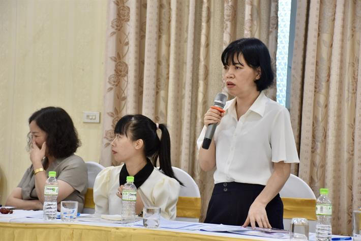 Đại diện Sở GDĐT Ninh Bình trao đổi tại Hội thảo Đại diện Sở GDĐT Ninh Bình trao đổi tại Hội thảo