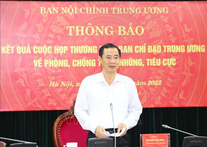 Đồng chí Nguyễn Thái Học, Phó Trưởng ban Nội chính Trung ương thông báo kết quả cuộc họp. Ảnh: Phương Hoa/TTXVN. Đồng chí Nguyễn Thái Học, Phó Trưởng ban Nội chính Trung ương thông báo kết quả cuộc họp. Ảnh: Phương Hoa/TTXVN.