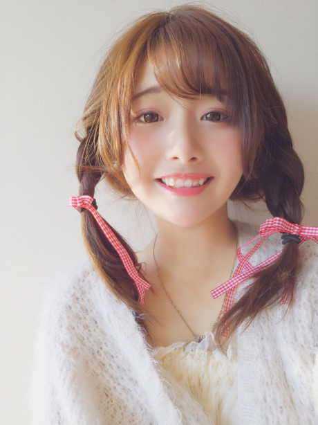 Ngây ngất trước nụ cười răng khểnh của hot girl Trung Quốc - Ảnh 9 Ngay ngat truoc nu cuoi rang khenh cua hot girl Trung Quoc - Anh 9