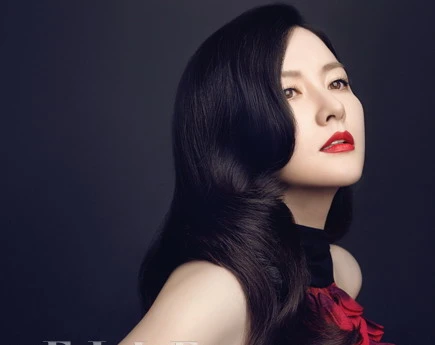 Lặng người ngắm Lee Young Ae