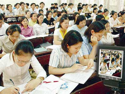 Nên sớm trang bị phương pháp luận triết học cho HS