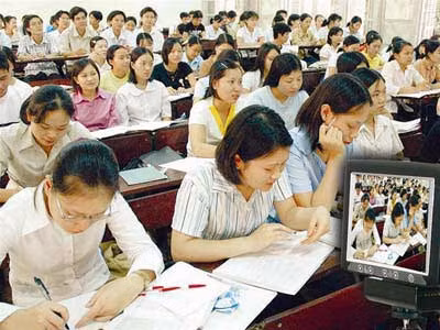 Nên sớm trang bị phương pháp luận triết học cho HS