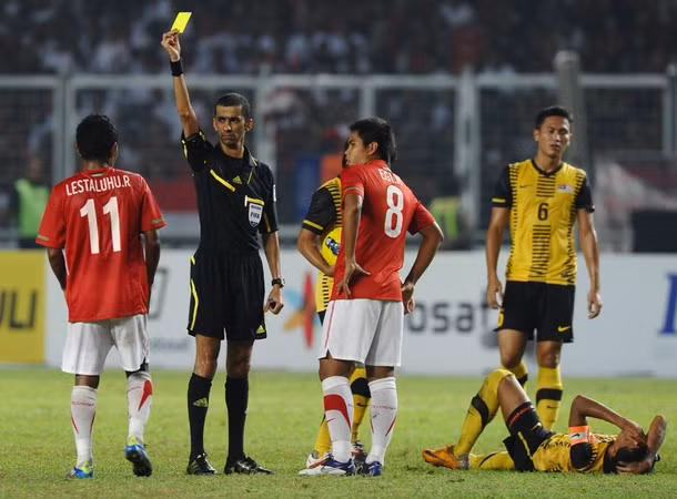 U23 Việt Nam chạm trán chủ nhà U23 Indonesia tại bán kết ảnh 2 U23 chủ nhà đã không giữ được những cái đầu nóng