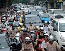 Tăng phí dăng ký là một biện pháp để Hà Nội giảm số phương tiện cá nhân phát sinh (ảnh MH)