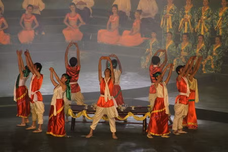 Trình diễn pha trà 