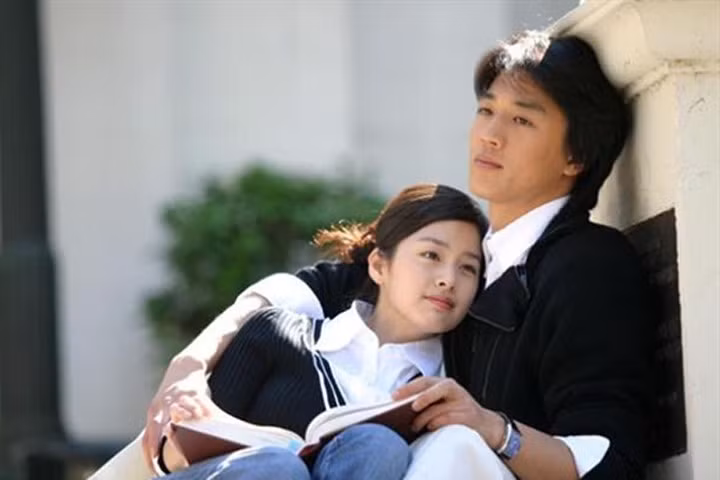 Vì sao mỗi chúng ta đều có 4 lần yêu trong đời?