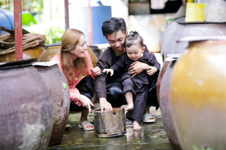 Khánh Thi - Phan Hiển đôi  Khanh Thi - Phan Hien doi