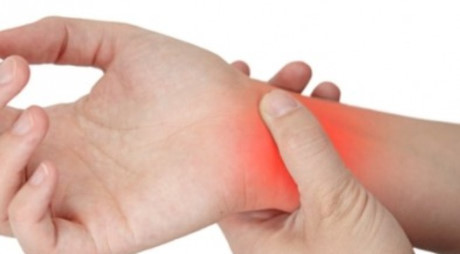 Điều gì xảy ra khi ăn nghệ và hạt tiêu cùng lúc? - Ảnh 2 Dieu gi xay ra khi an nghe va hat tieu cung luc? - Anh 2