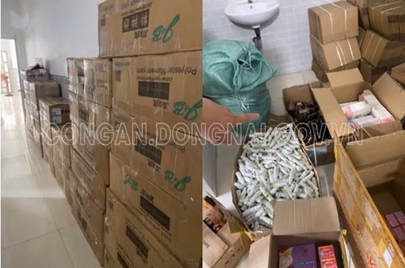 Bên trong kho hàng chứa số lượng lớn sản phẩm mỹ phẩm không rõ nguồn gốc. Ảnh: Công an Đồng Nai