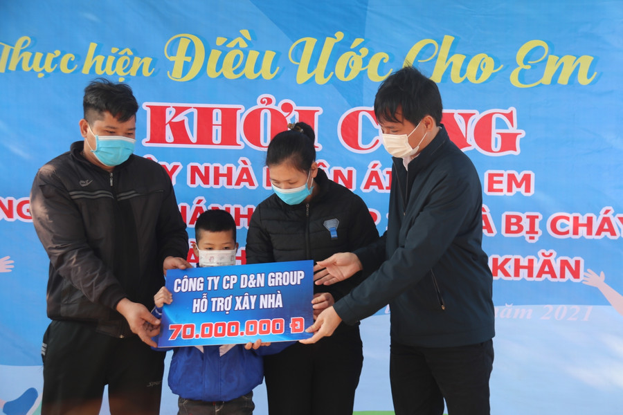 Công ty Cổ phần Tập đoàn D&N đồng hành của báo GD&TĐ hỗ trợ xây nhà Nhân ái cho các hoàn cảnh khó khăn Công ty Cổ phần Tập đoàn D&N đồng hành của báo GD&TĐ hỗ trợ xây nhà Nhân ái cho các hoàn cảnh khó khăn
