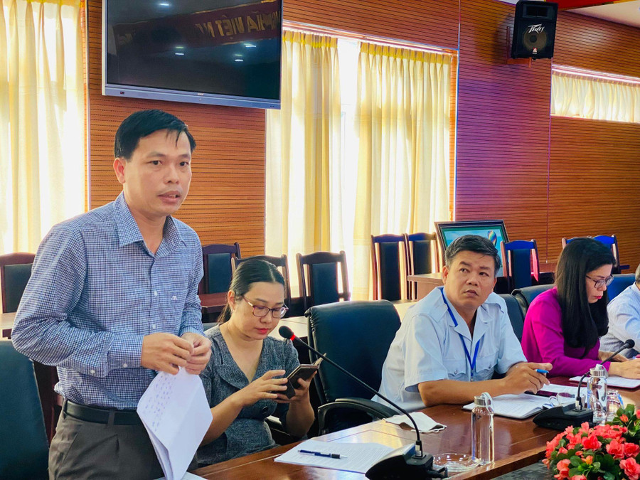 Ông Phạm Công - Phó Chủ tịch UBND huyện Ea Súp thông tin về công tác chuẩn bị cho Kỳ thi trên địa bàn huyện.