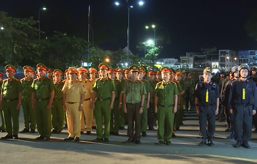 Công an Đồng Nai ra quân trấn áp tội phạm, giữ vững an ninh trật tự. 