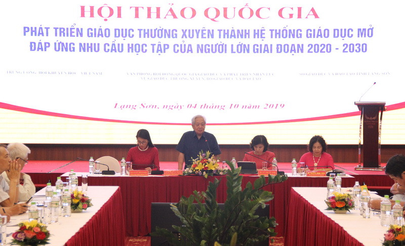 GS.TS. Phạm Tất Dong phát biểu tại Hội hảo Quốc gia "Phát triển giáo dục thường xuyên thành hệ thống giáo dục mở đáp ứng nhu cầu học tập của người lớn giai đoạn 2020 - 2030 GS.TS. Phạm Tất Dong phát biểu tại Hội hảo Quốc gia "Phát triển giáo dục thường xuyên thành hệ thống giáo dục mở đáp ứng nhu cầu học tập của người lớn giai đoạn 2020 - 2030