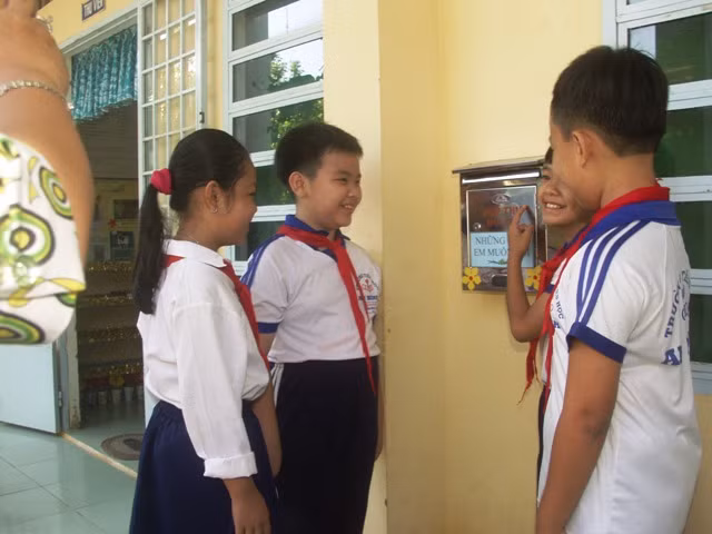 Bất ngờ từ "điều em muốn nói"