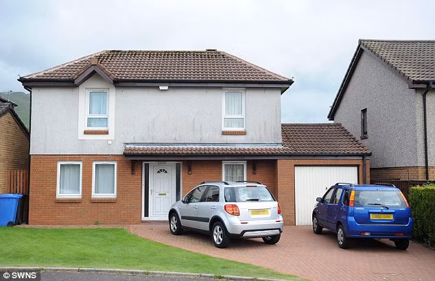 Họ chưa có ý định đổi nhà và xe ngay tức khắc