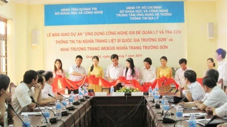 Công cụ tra cứu thông tin tại Nghĩa trang liệt sĩ quốc gia Trường Sơn