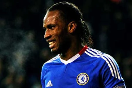 Didier Drogba sẵn sàng cạnh tranh cùng Torres