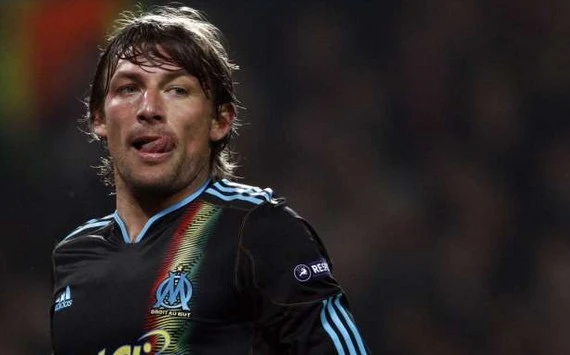 Rời Marseille, Heinze chính thức gia nhập AS Roma