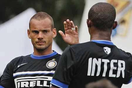 Chồng đủ 35 triệu bảng, MU sẽ có Wesley Sneijder