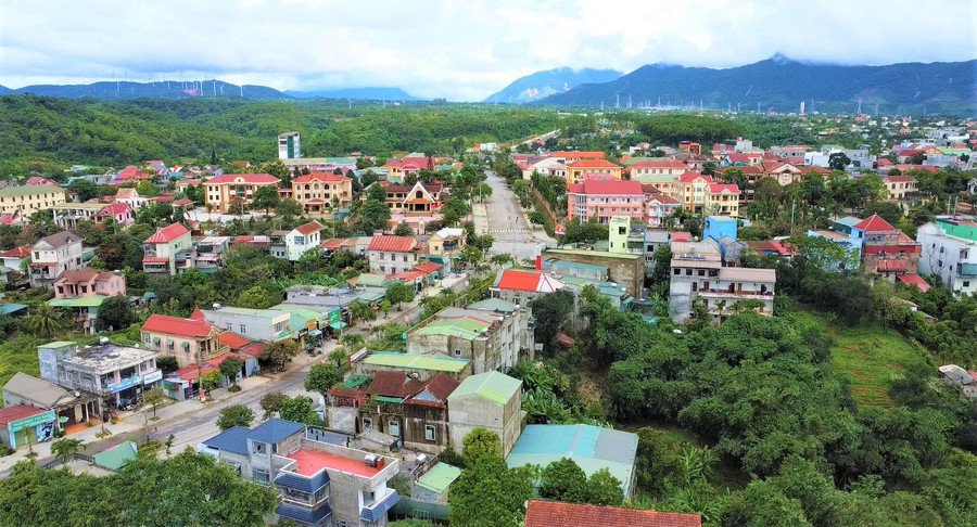 Thị trấn Khe Sanh đổi thay mạnh mẽ từ sau giải phóng. Thị trấn Khe Sanh đổi thay mạnh mẽ từ sau giải phóng.